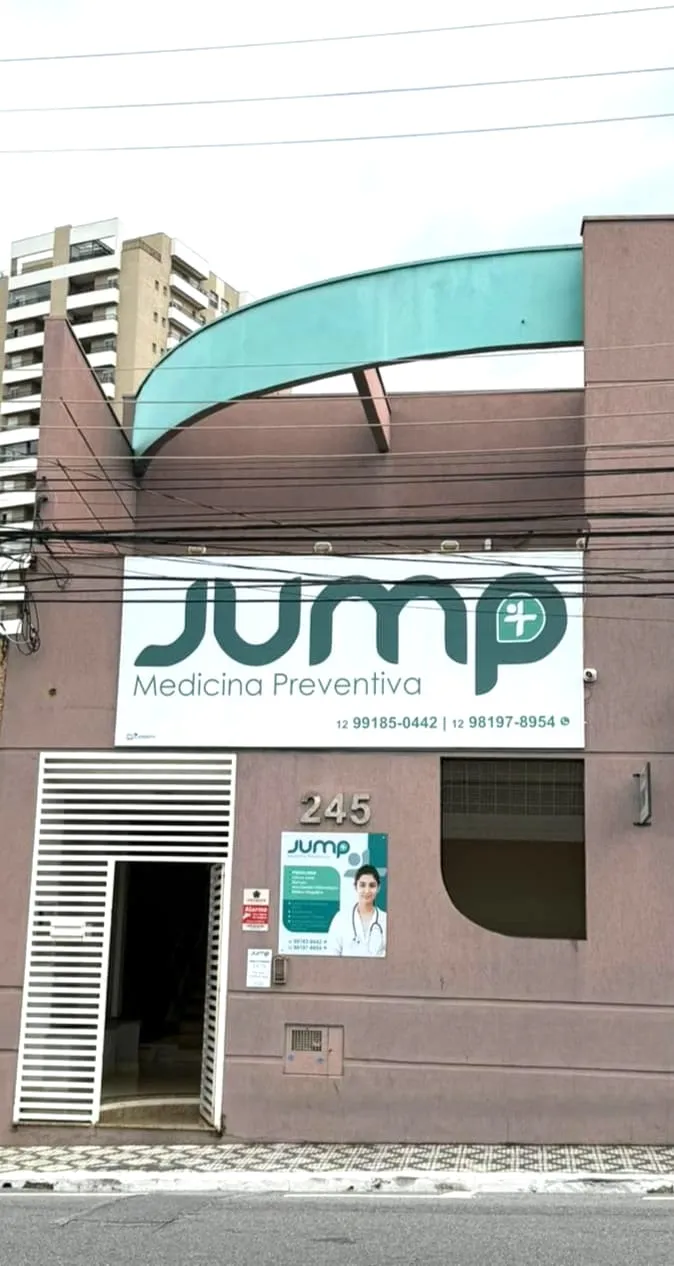 Fachada da Clínica Jump Medicina Preventiva, capa do vídeo de apresentação